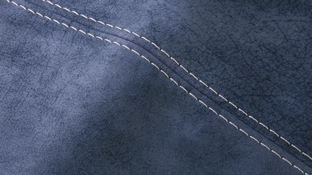 28 - jeans kontrastné šitie 28 - jeans kontrastné šitie